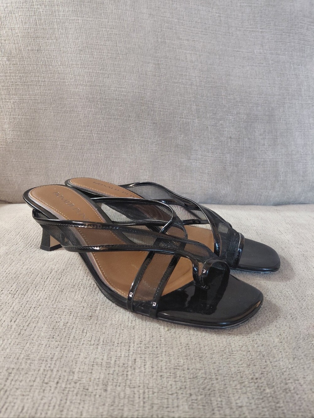 Donald J. Pliner Kiss Black Patent Nylon Mesh Strappy Mule Sandals Size 8.5 - Picture 7 of 11